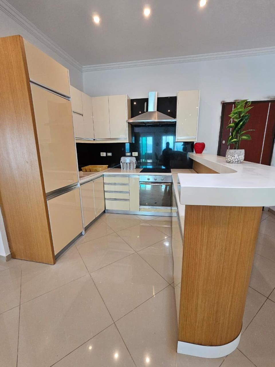 Seaside Jon Saranda Apartment ภายนอก รูปภาพ